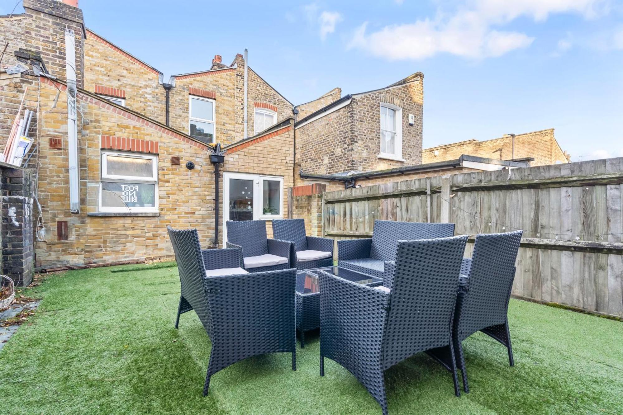 Impeccable 4-Bed House In Brixton Londonヴィラ エクステリア 写真